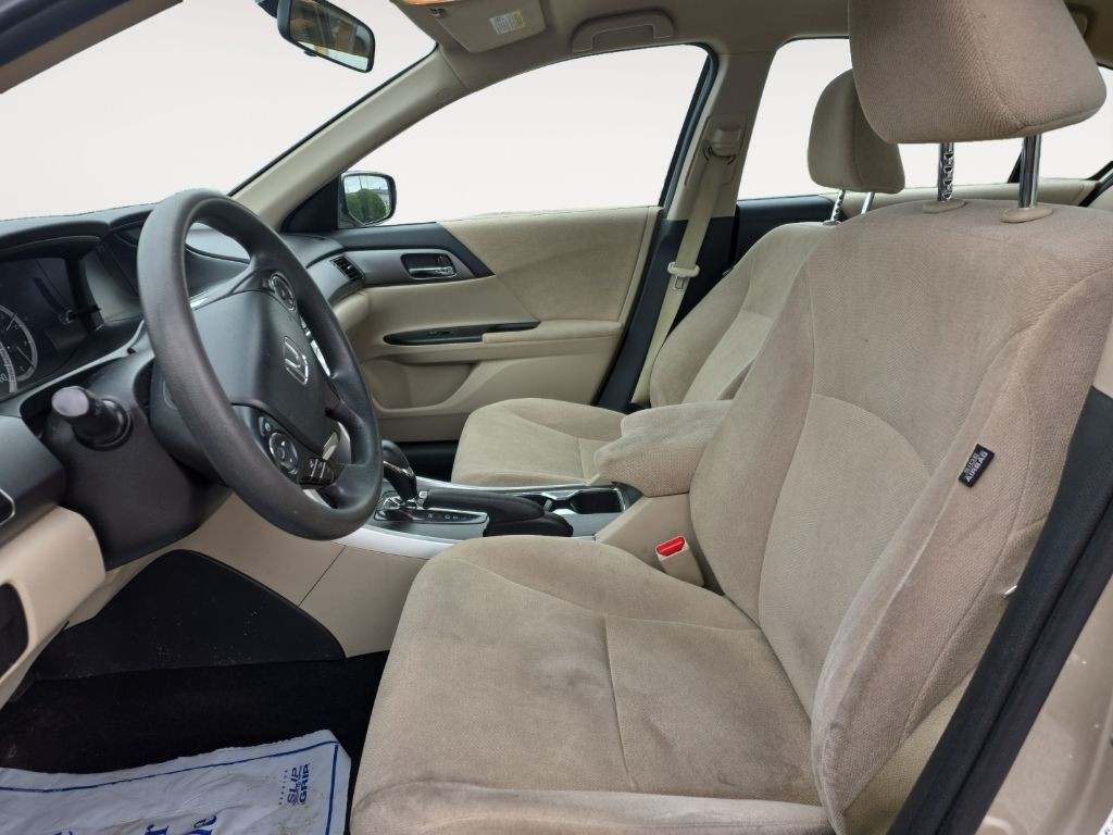 2013 Honda Accord Image 12