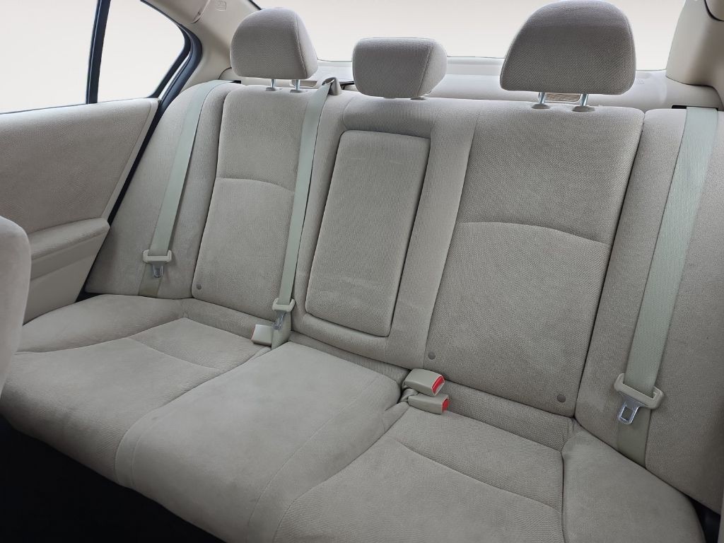 2013 Honda Accord Image 13