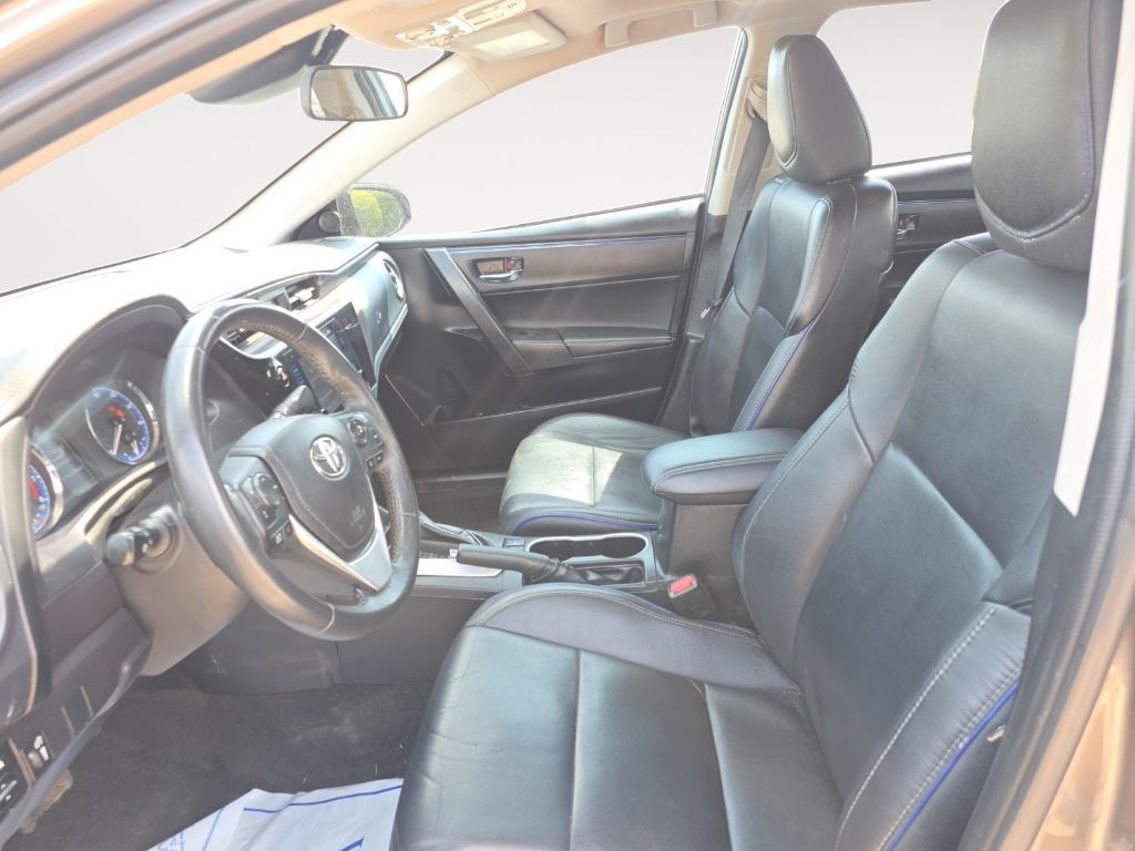 2018 Toyota Corolla Image 13