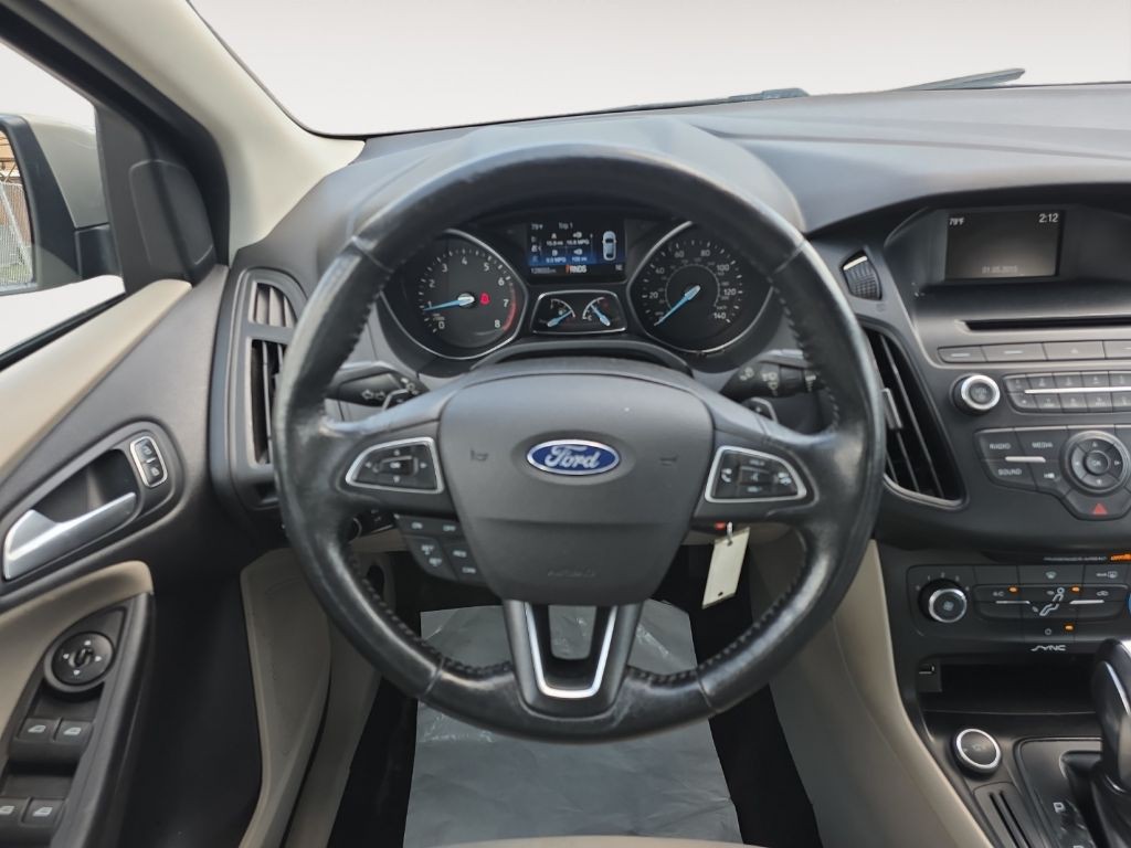 2015 Ford Focus Image 6