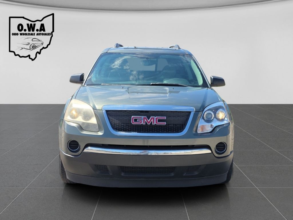 2011 GMC Acadia Image 2