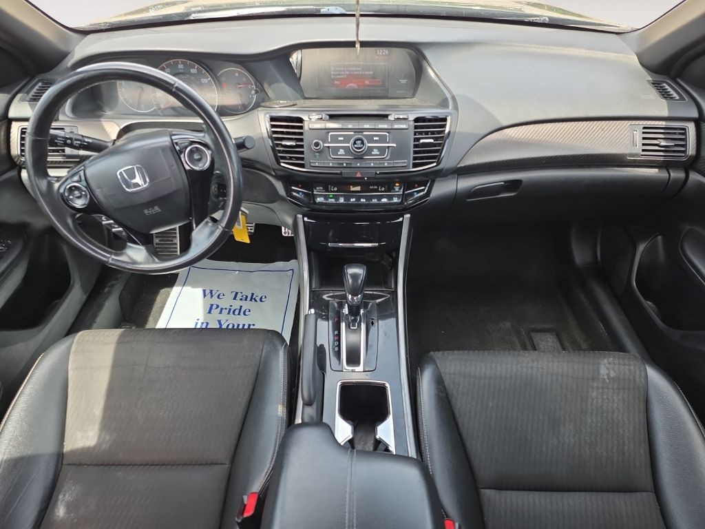 2017 Honda Accord Image 10