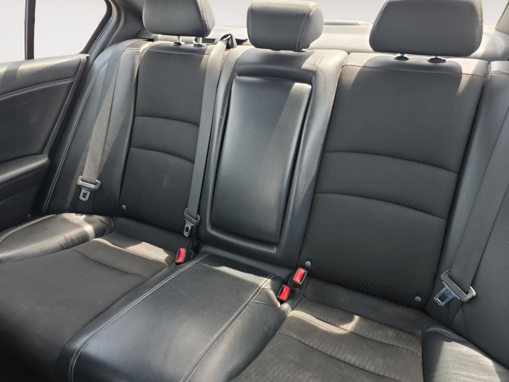 2017 Honda Accord Image 15