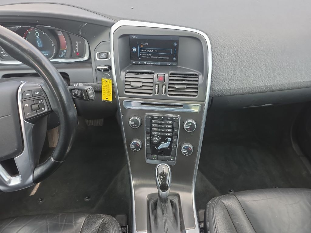 2014 Volvo XC60 Image 10