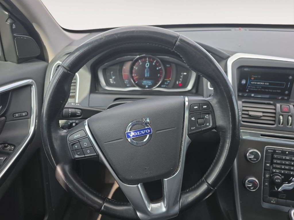 2014 Volvo XC60 Image 11