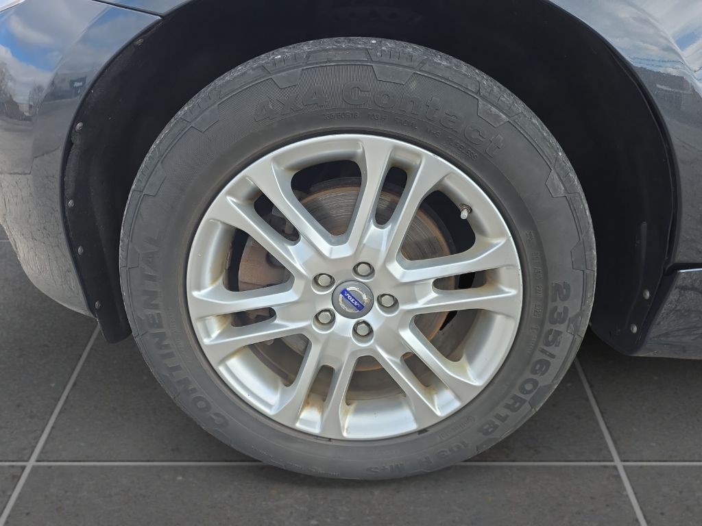 2014 Volvo XC60 Image 12