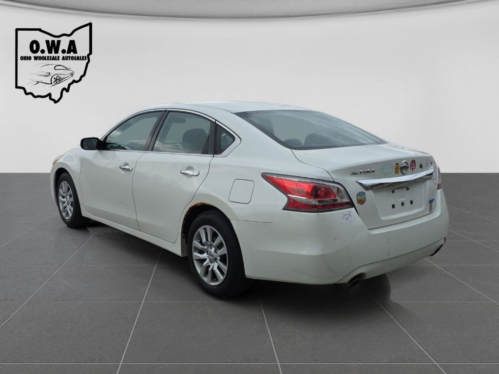 2014 Nissan Altima Image 5