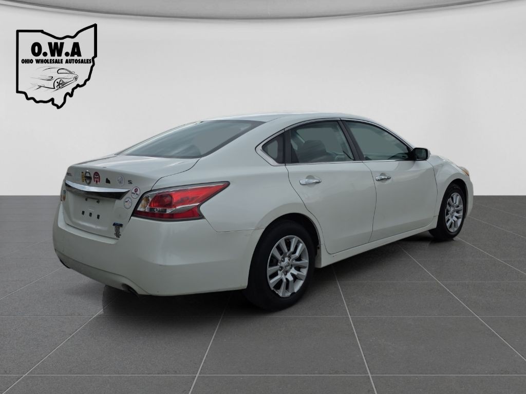 2014 Nissan Altima Image 7