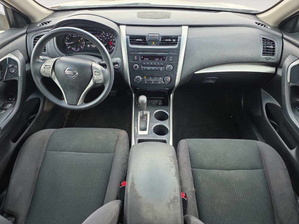 2014 Nissan Altima Image 10