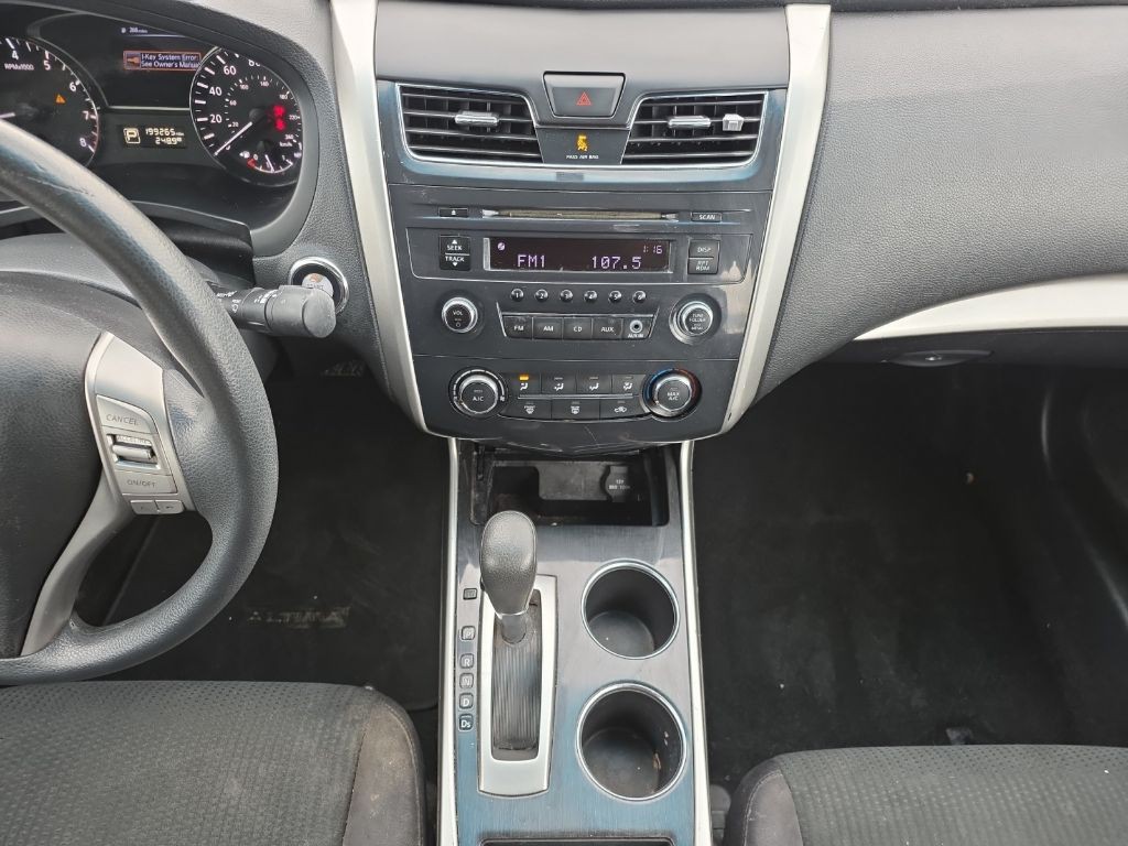 2014 Nissan Altima Image 11