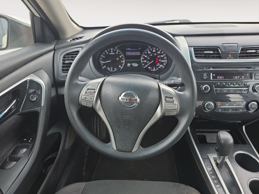 2014 Nissan Altima Image 12