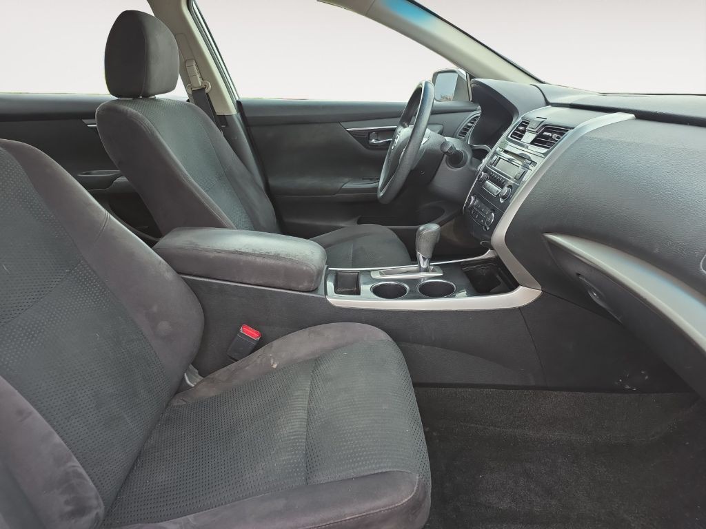 2014 Nissan Altima Image 15