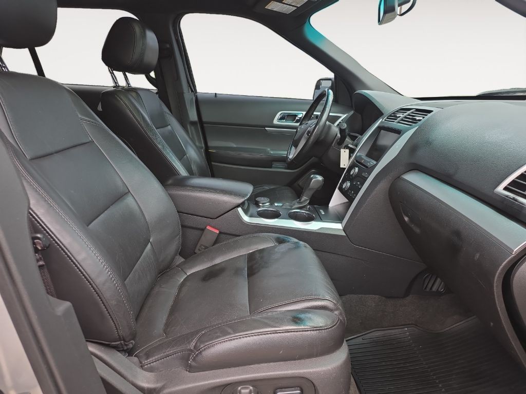 2013 Ford Explorer Image 15