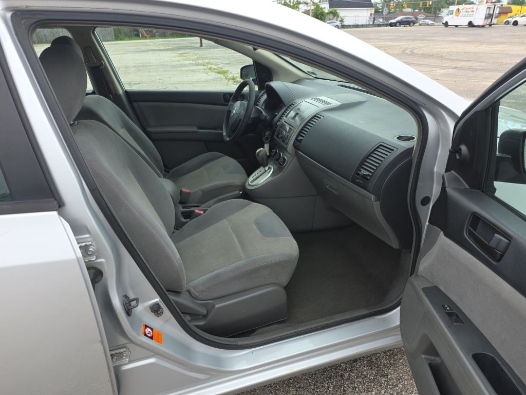 2009 Nissan Sentra Image 10