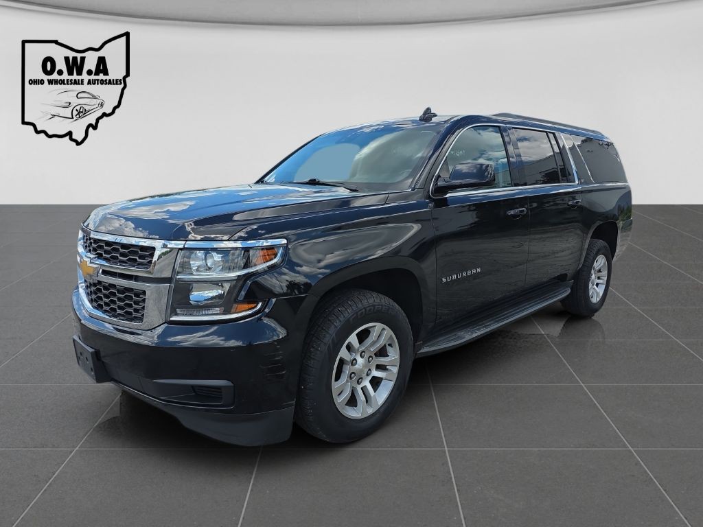 2018 Chevrolet Suburban Image 3