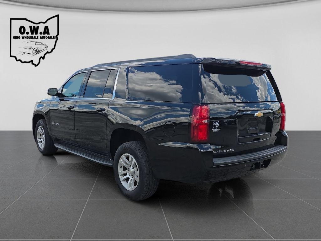 2018 Chevrolet Suburban Image 5