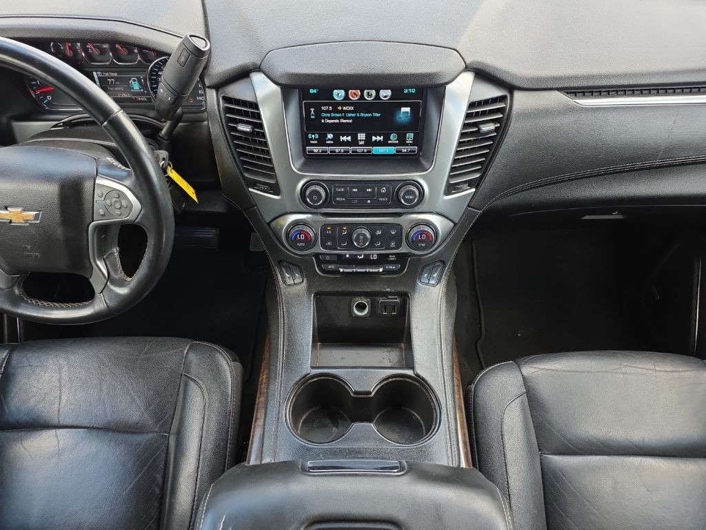 2018 Chevrolet Suburban Image 11