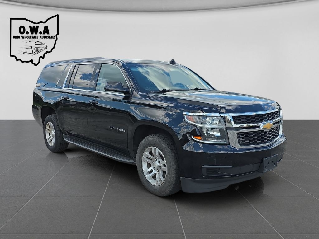 2018 Chevrolet Suburban Image 1