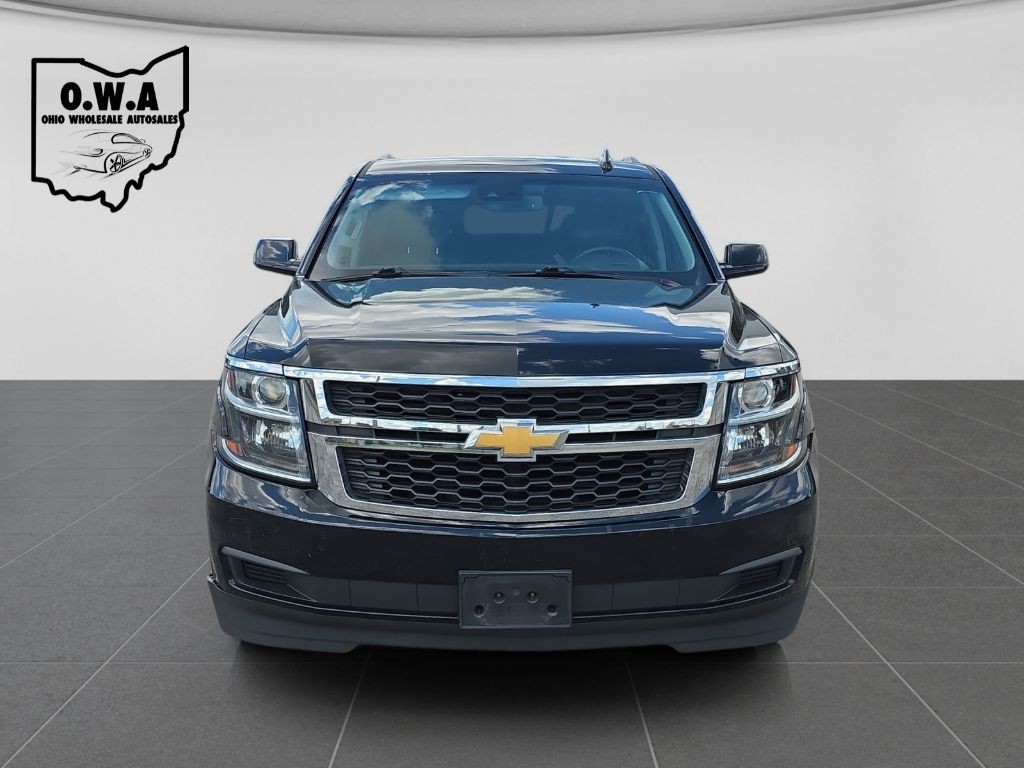 2018 Chevrolet Suburban Image 2