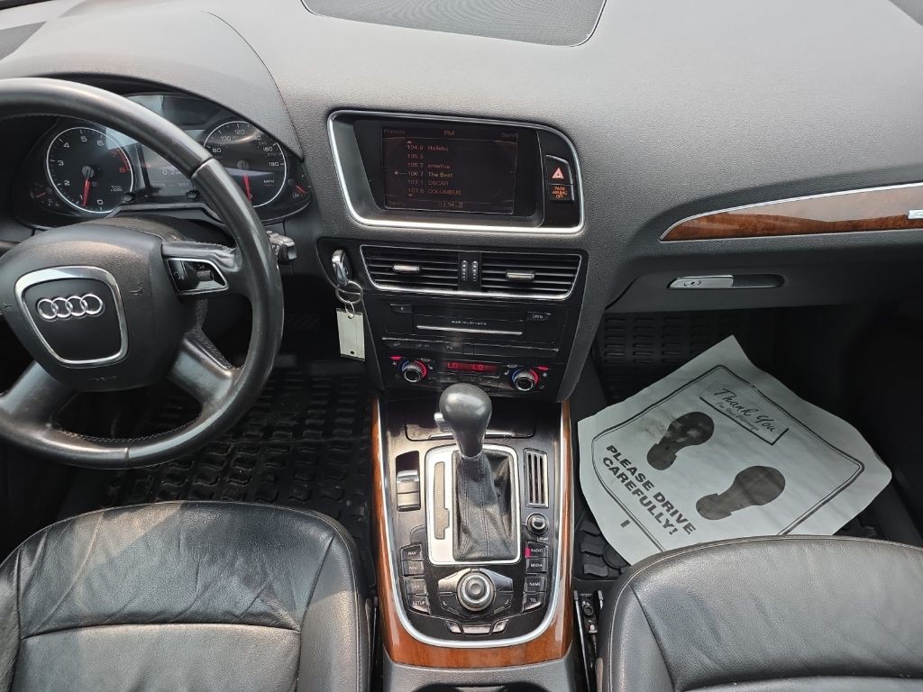 2010 Audi Q5 Image 11