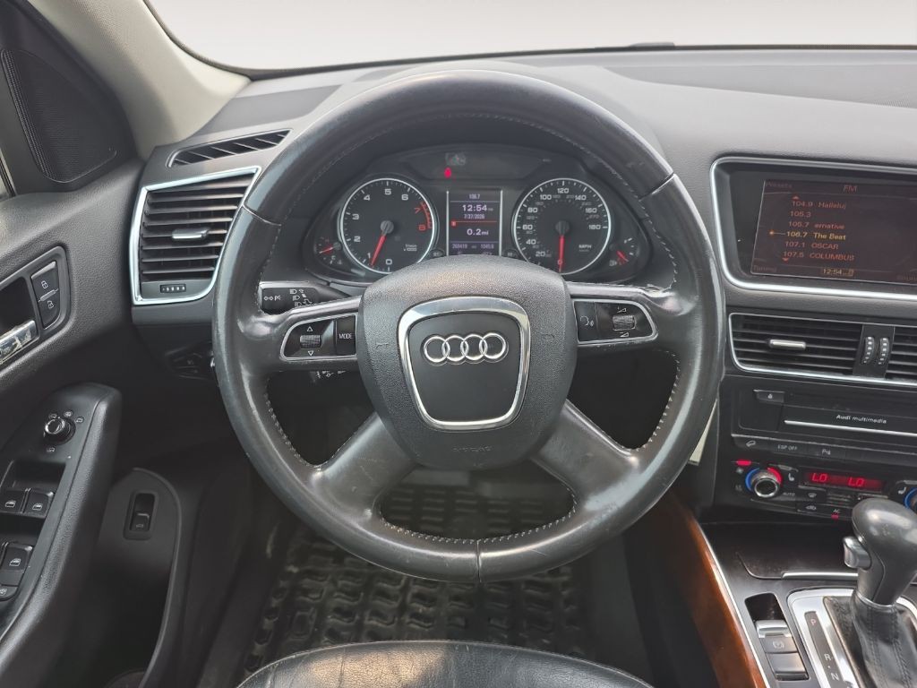 2010 Audi Q5 Image 12