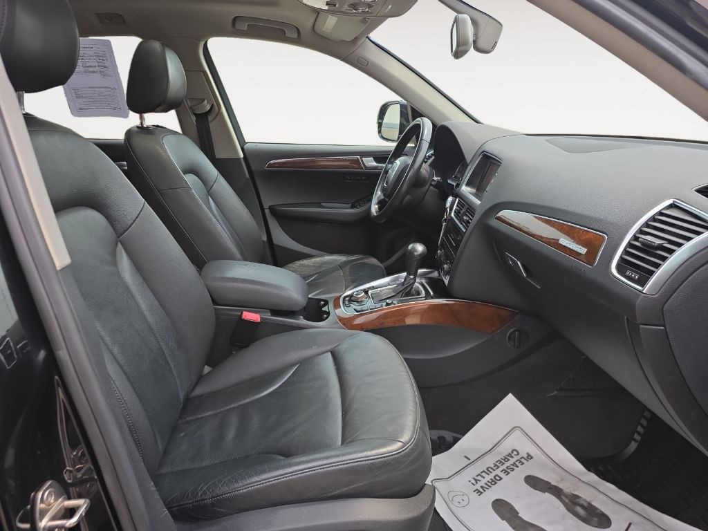 2010 Audi Q5 Image 15