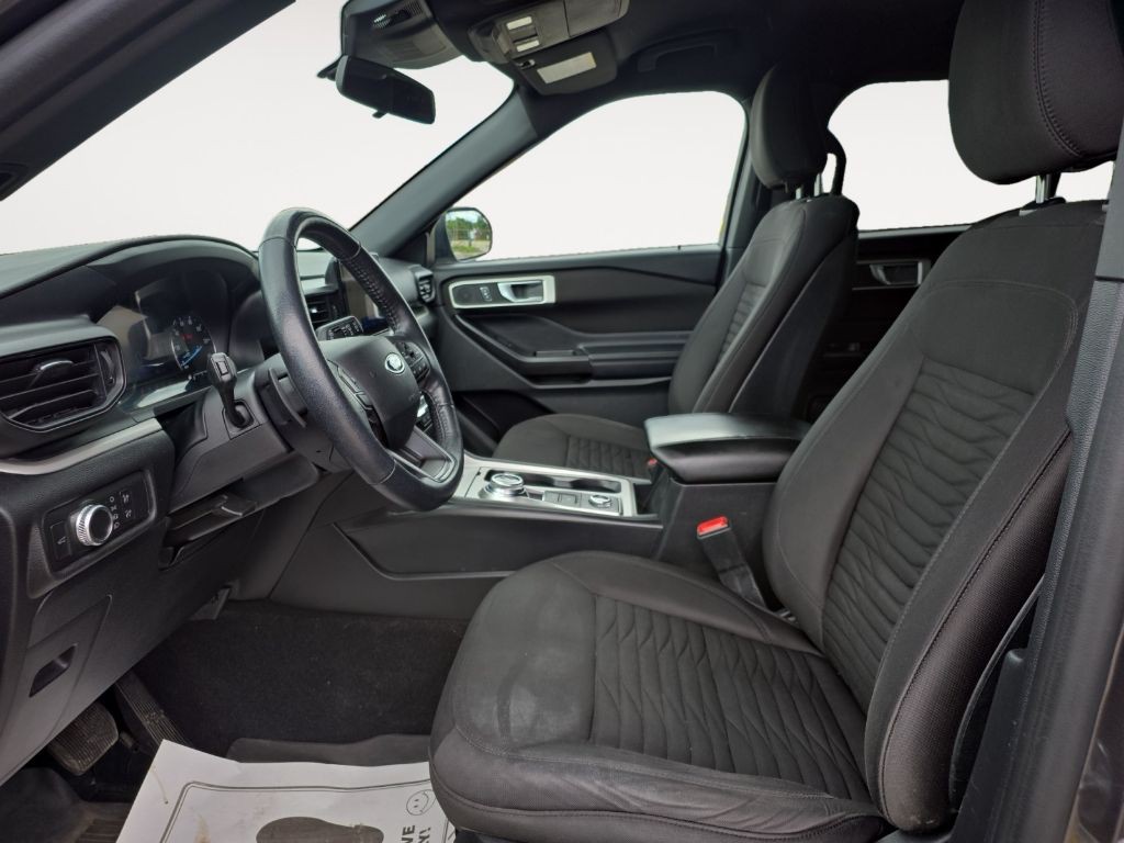 2020 Ford Explorer Image 13
