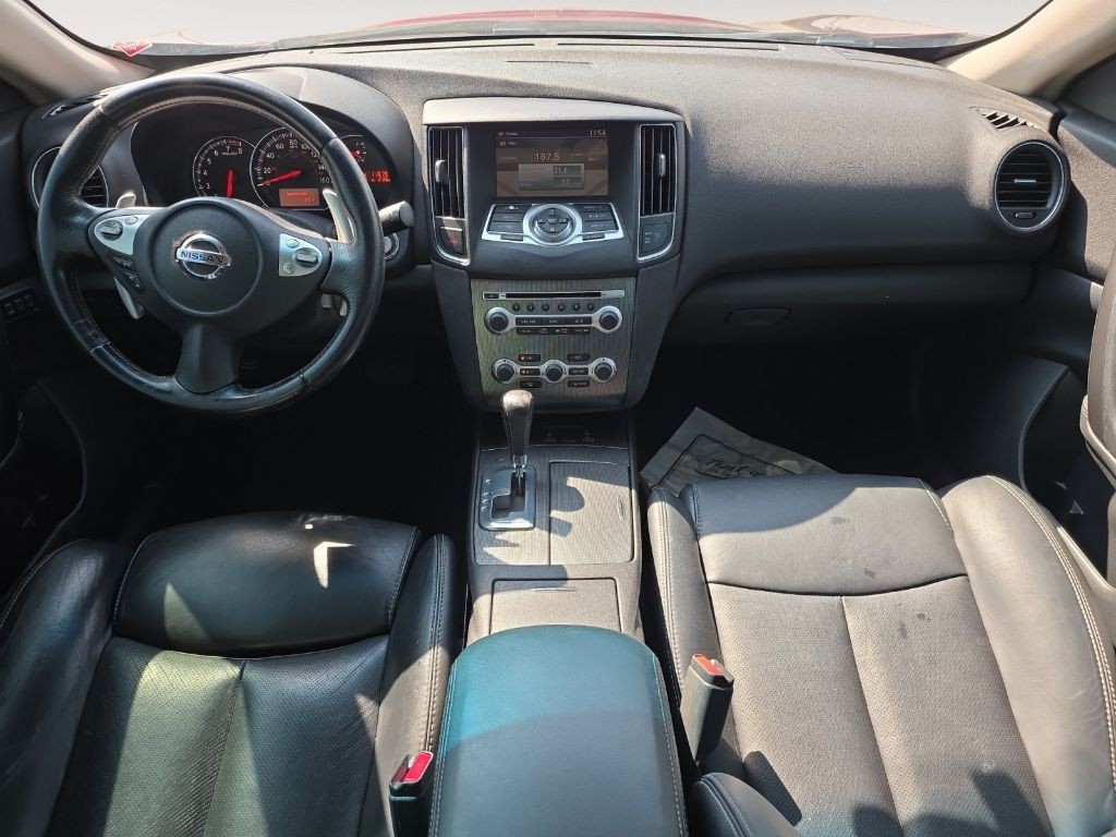 2011 Nissan Maxima Image 10