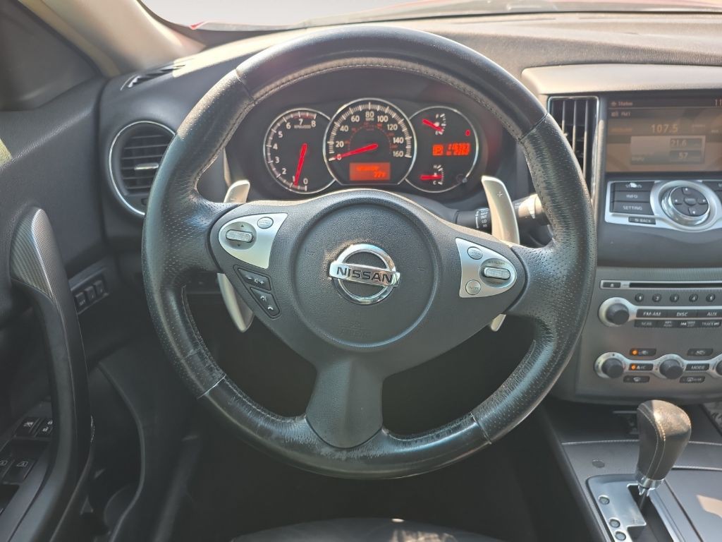 2011 Nissan Maxima Image 12