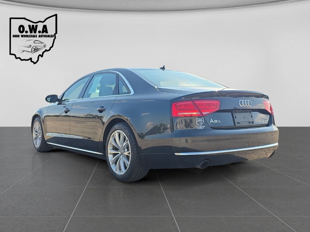 2012 Audi A8 Image 5