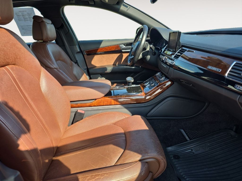 2012 Audi A8 Image 14
