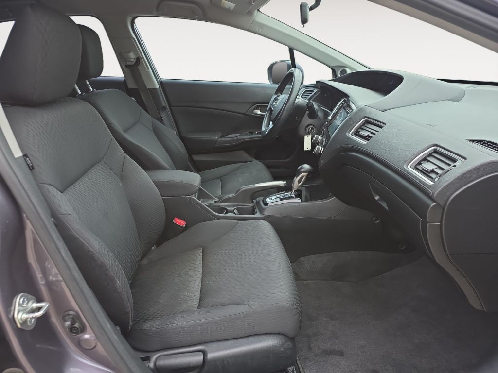 2015 Honda Civic Image 15
