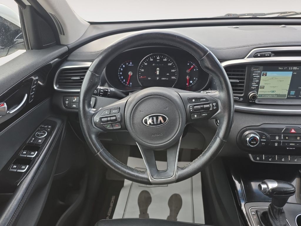 2018 Kia Sorento Image 12