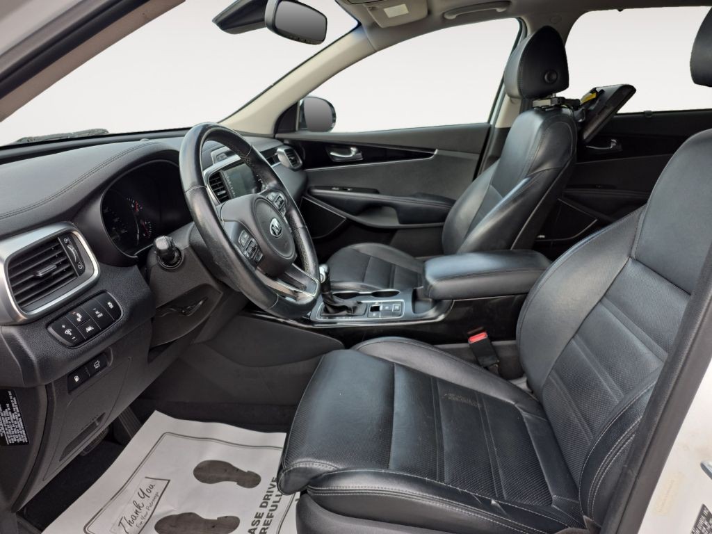 2018 Kia Sorento Image 13