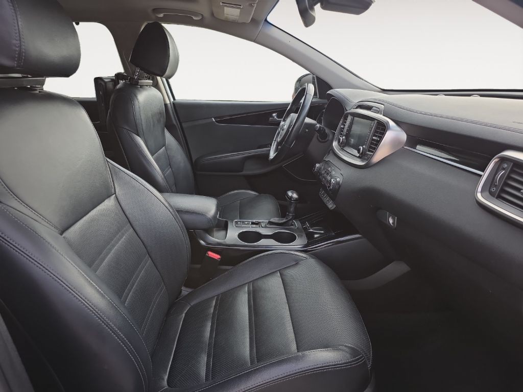 2018 Kia Sorento Image 15