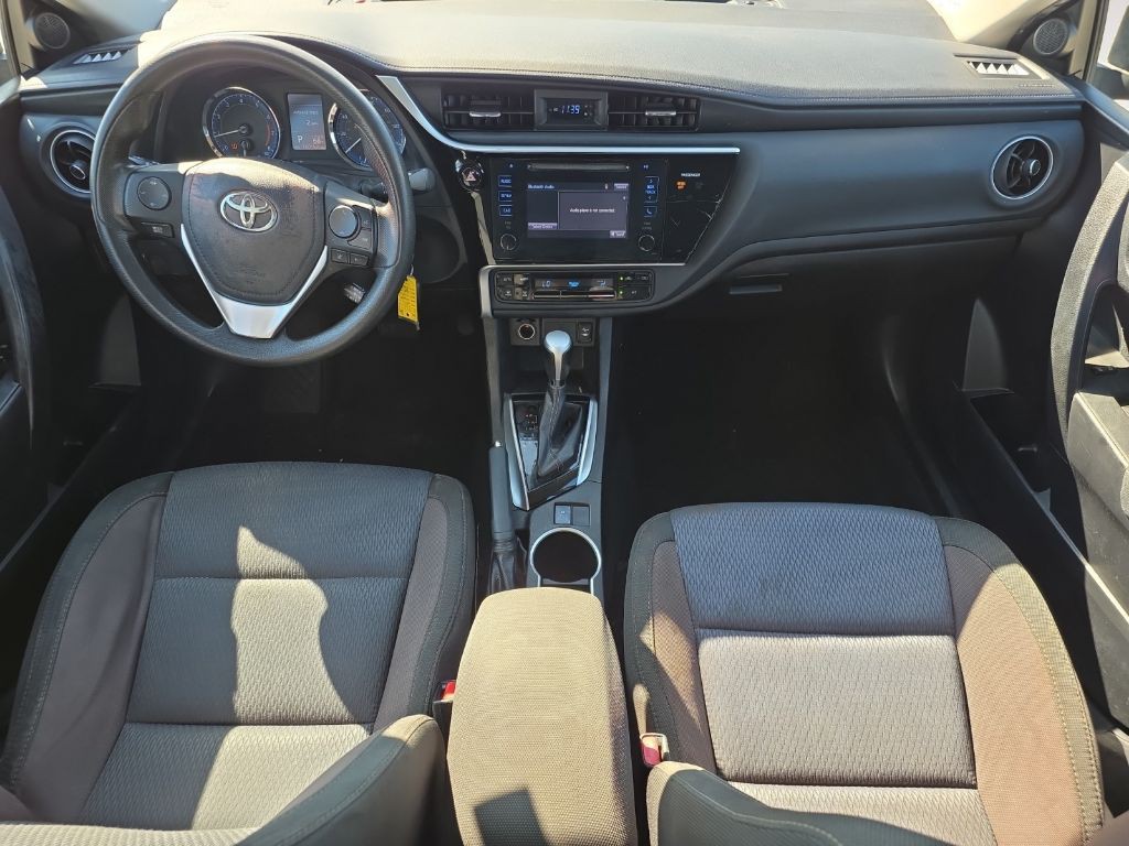 2017 Toyota Corolla Image 10