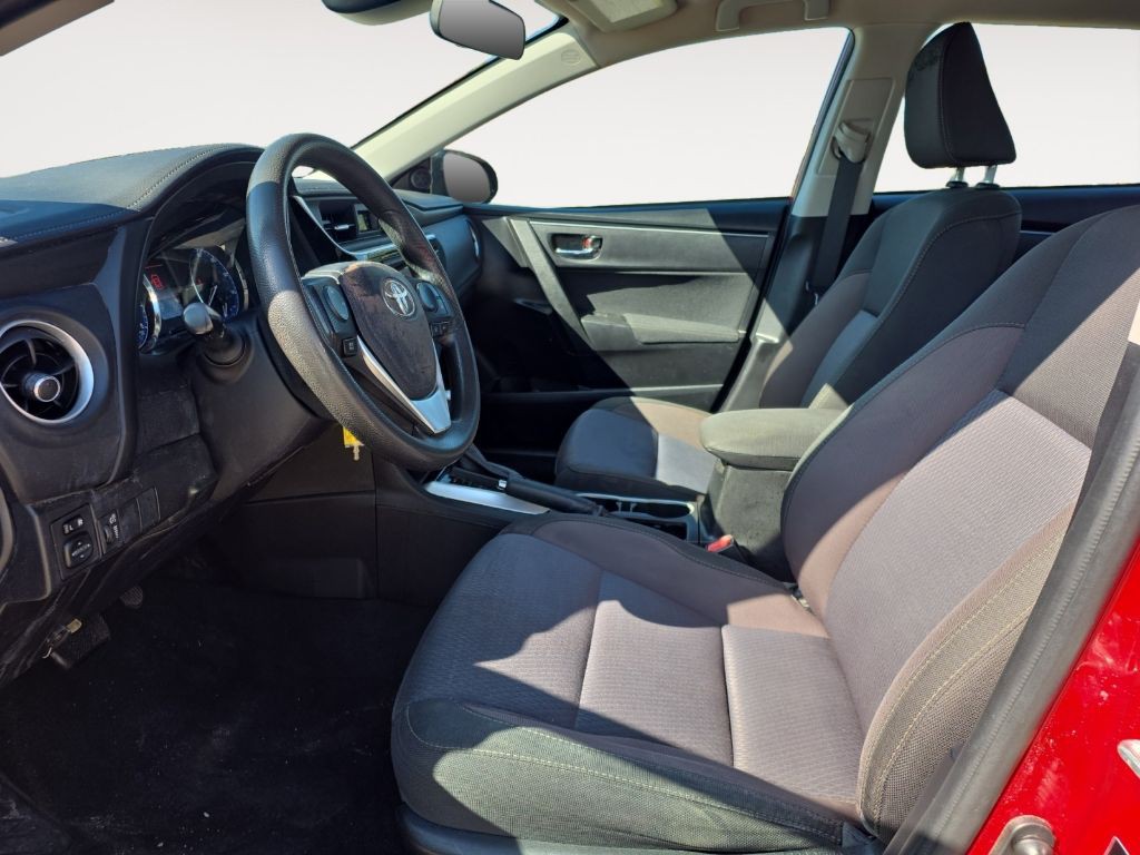 2017 Toyota Corolla Image 13