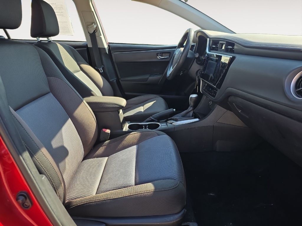 2017 Toyota Corolla Image 14