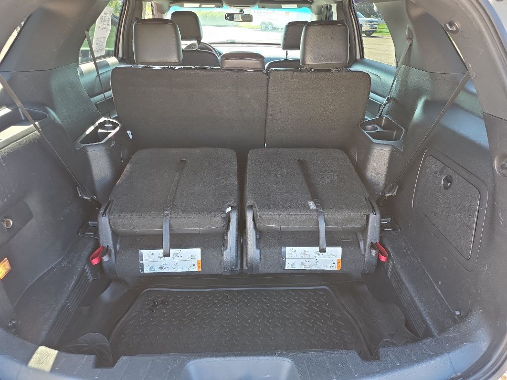 2017 Ford Explorer Image 17