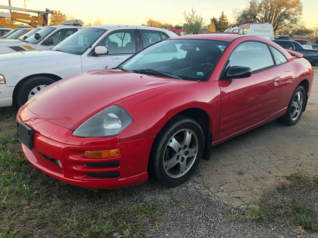 2000 Mitsubishi Eclipse Image 2