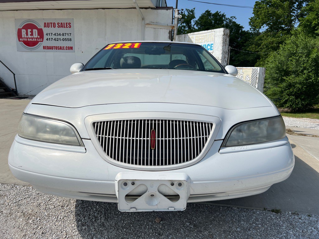 1998 Lincoln Mark VI Image 2