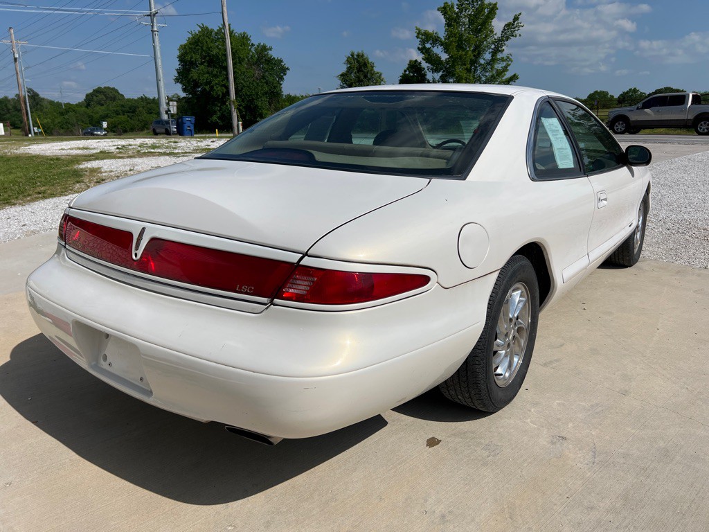 1998 Lincoln Mark VI Image 5