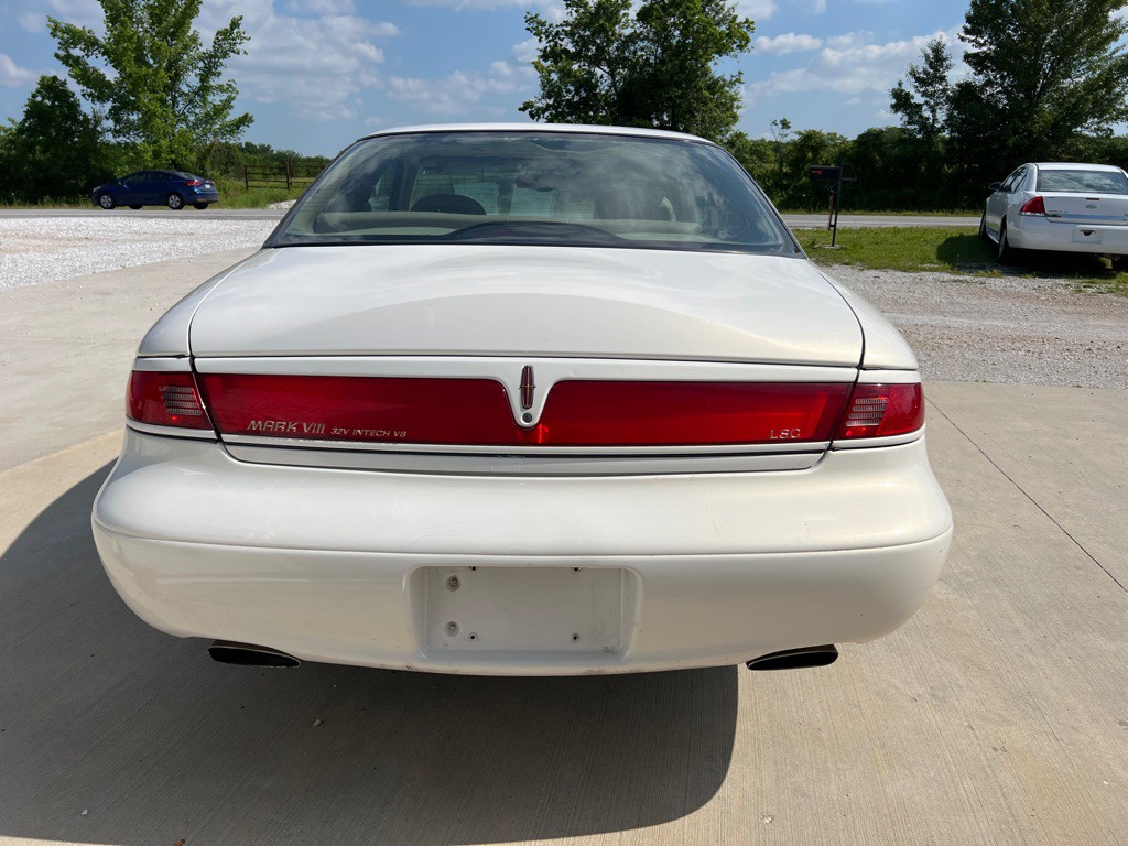 1998 Lincoln Mark VI Image 6