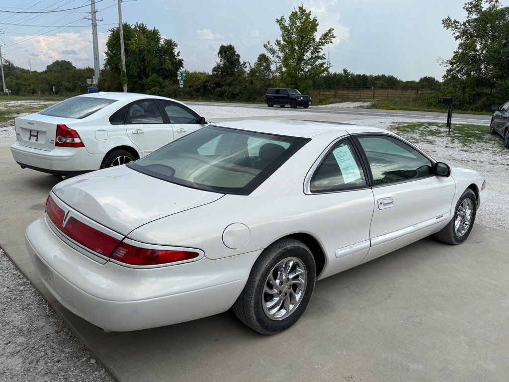 1998 Lincoln Mark VI Image 32