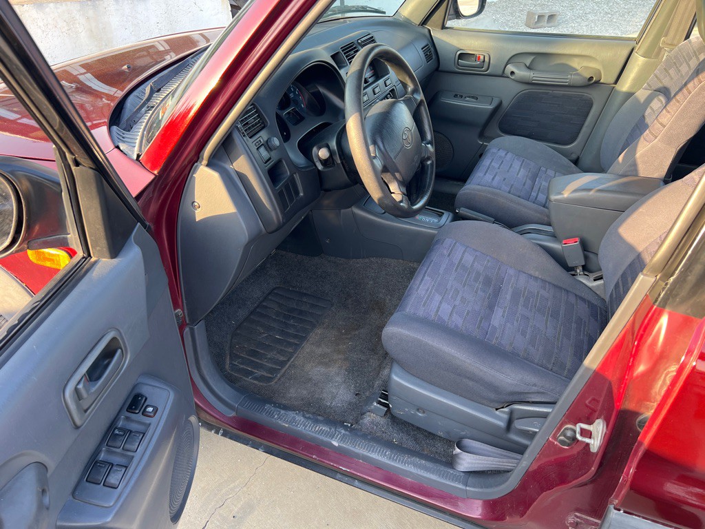 1997 Toyota Rav4 Image 9