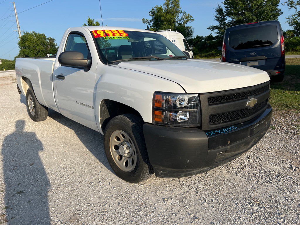 2008 Chevrolet Silverado 1500 Image 3
