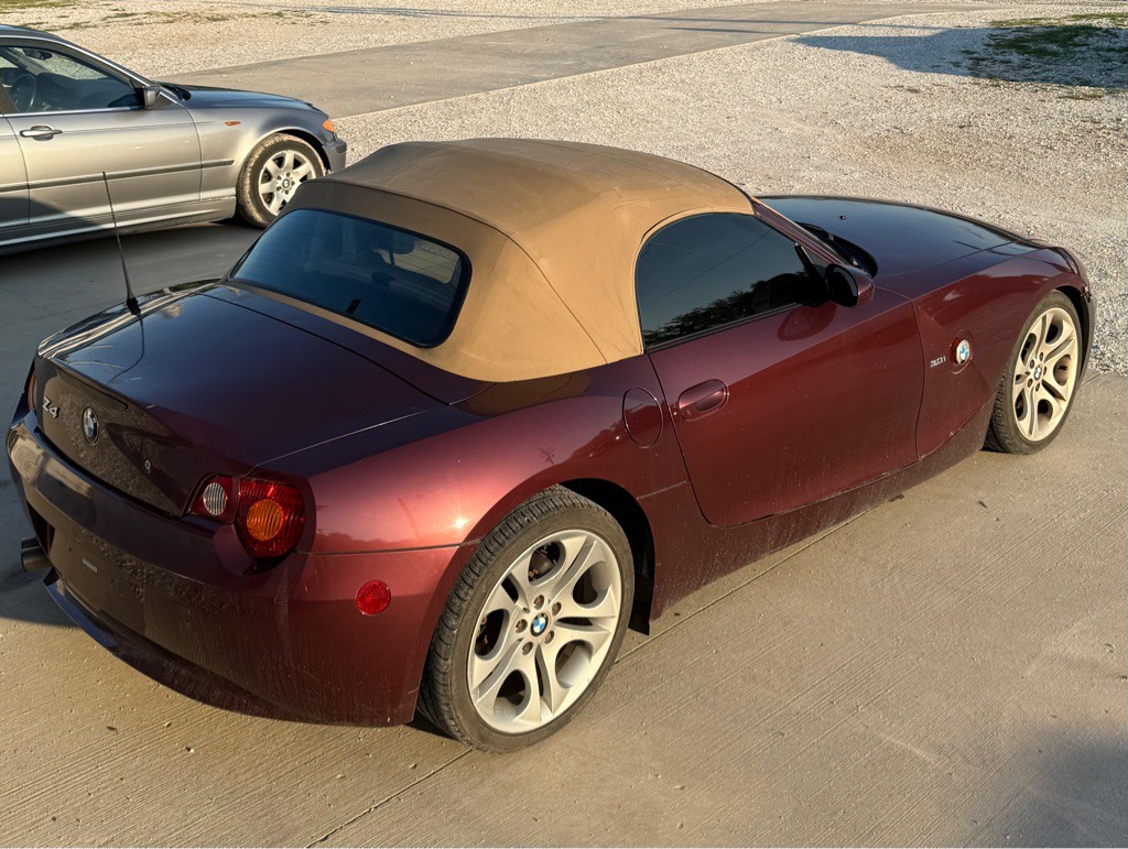 2003 BMW Z4 Image 12