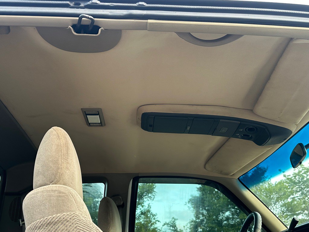 1998 Chevrolet C/K Image 10