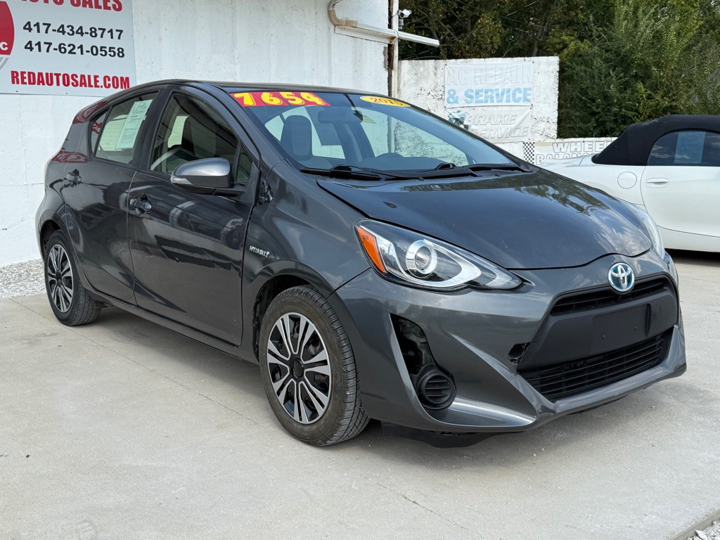 2015 Toyota Prius Image 3