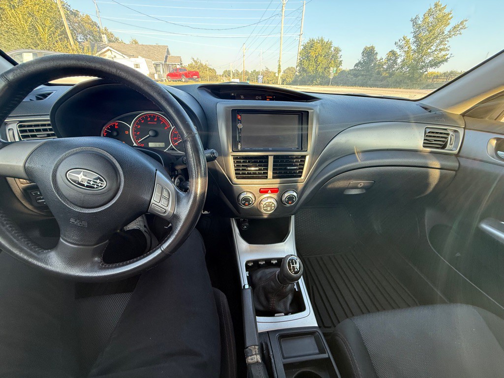 2010 Subaru Impreza Image 2